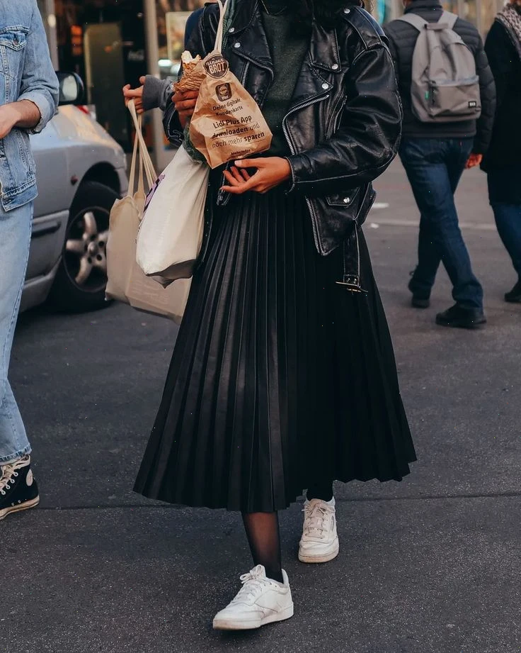 Самые модные юбки 2025: моя любовь к миди и как их носить