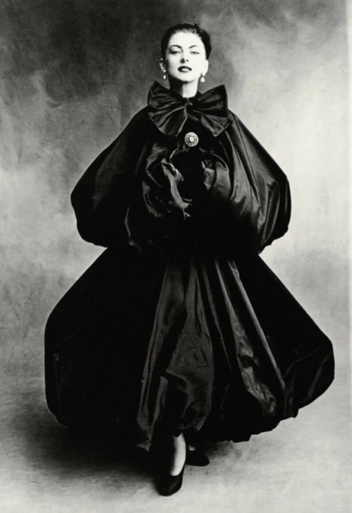 Кристобаль Баленсиага: зодчий высокой моды, пересобравший женский силуэт XX столетия