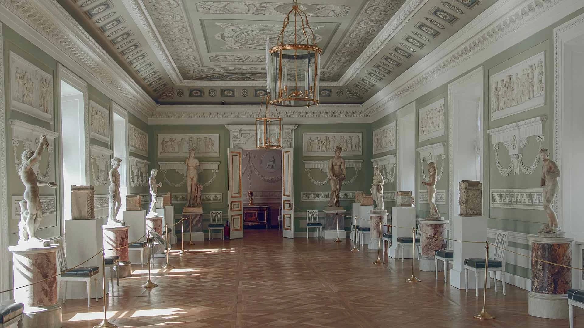 Павловский дворец — гармония и изящество