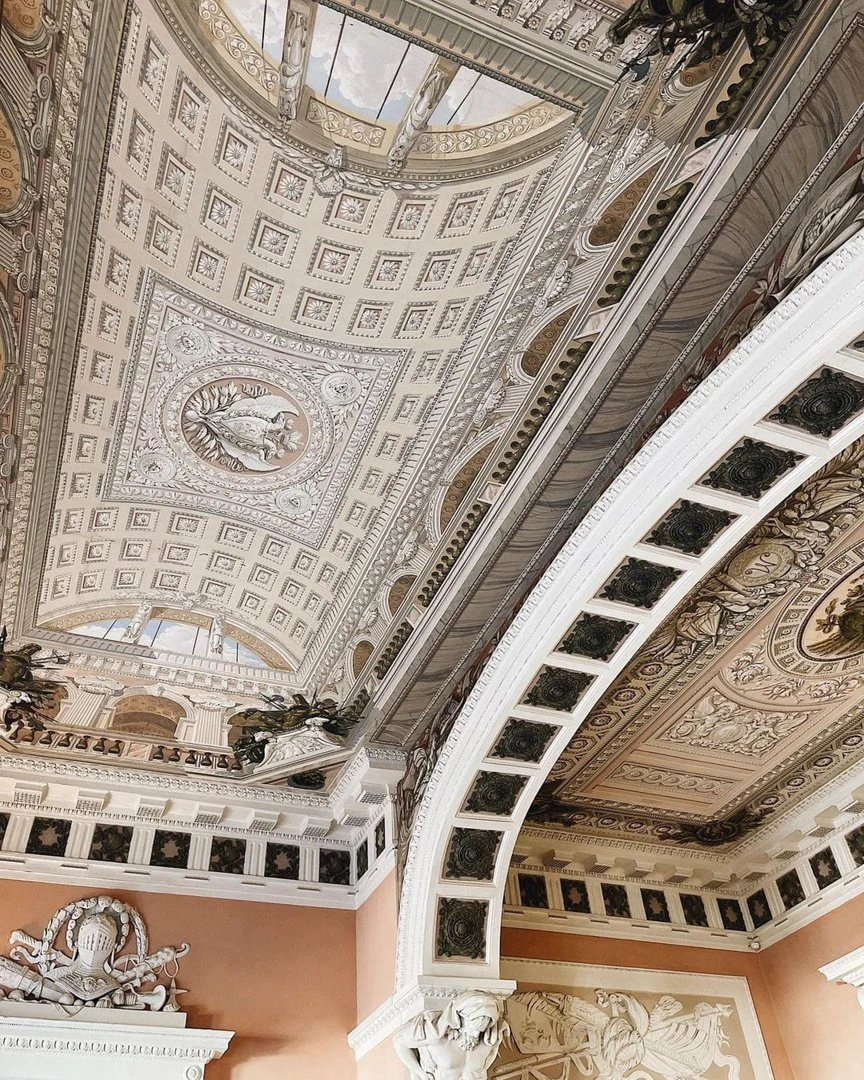 Павловский дворец — гармония и изящество